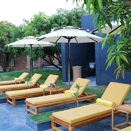 The Postcard Gir Wildlife Sanctuary Hotel Sasan Gir Exterior foto